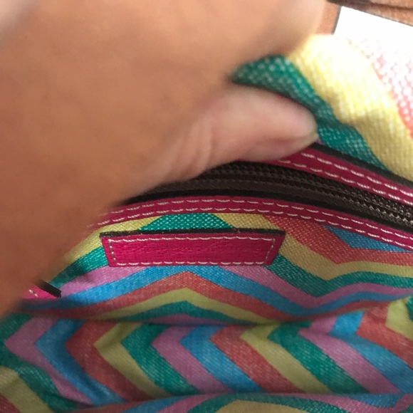 NWOT-Dooney and Bourke Field Bag - Picture 9 of 11